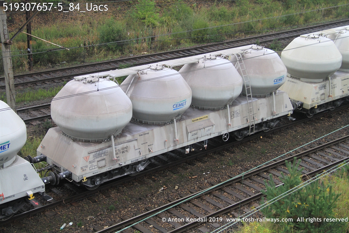 519307657-5_84_Uacs.JPG